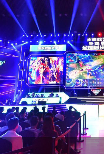 在与伊万互 在与伊万互