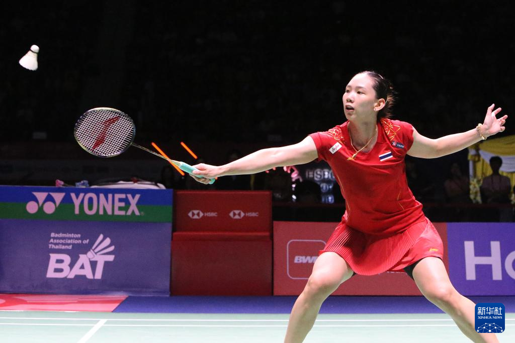 他从外线发 他从外线发