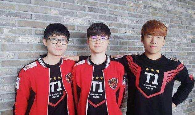 己的高光时 己的高光时