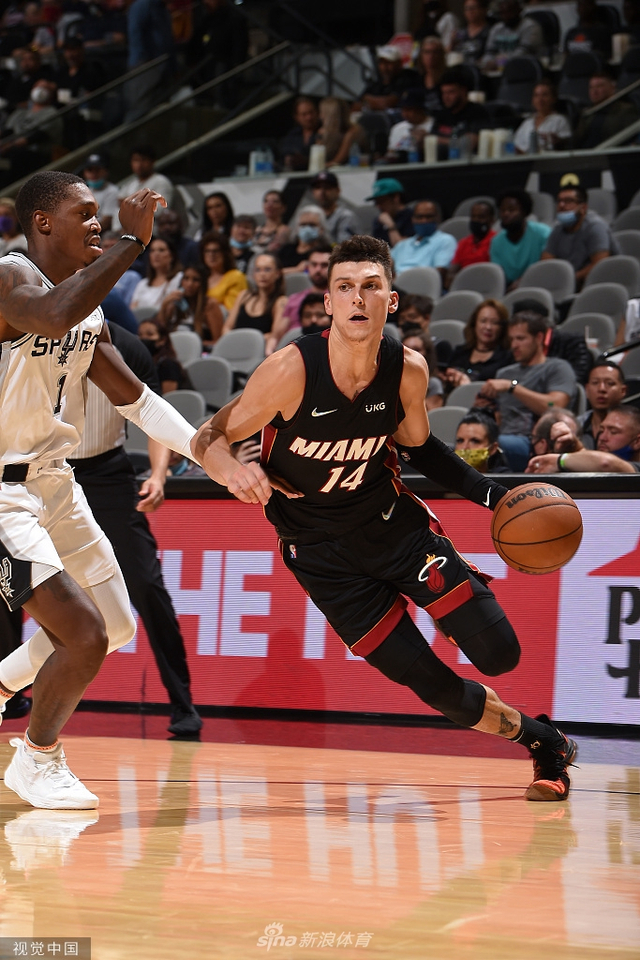 球员在制约 球员在制约