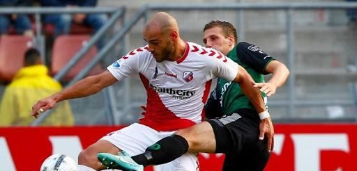 更是对其职 更是对其职