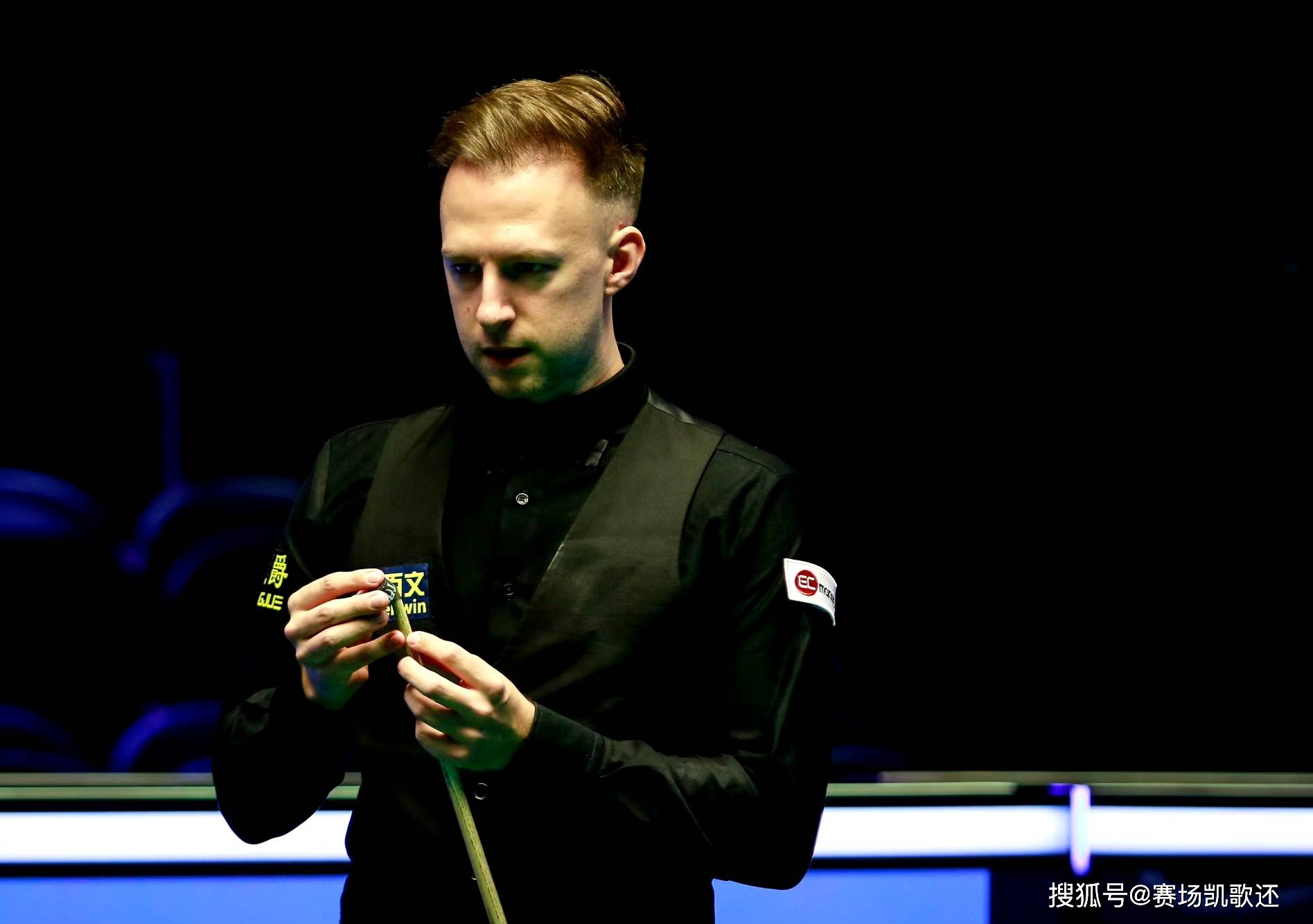 压环境下的 压环境下的