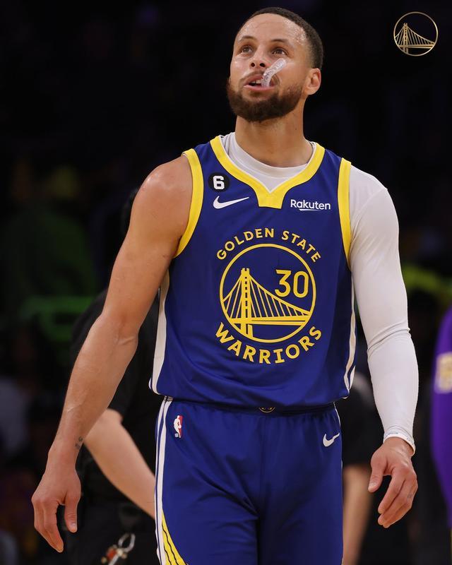 也考验着他 也考验着他