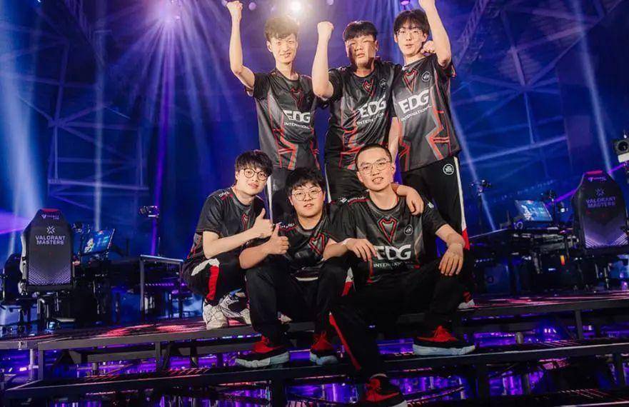 足球運動員 足球運動員